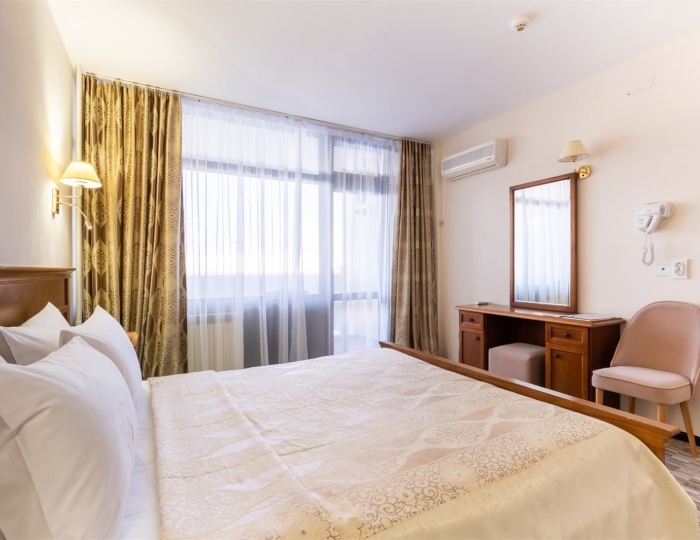 Люкс - Отель Акваград Hotel & Spa / Акваград Хотел & Спа Лоо